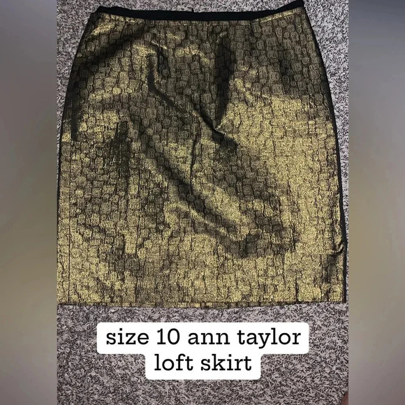 LOFT Dresses & Skirts - Womens LOFT size 10 skirt